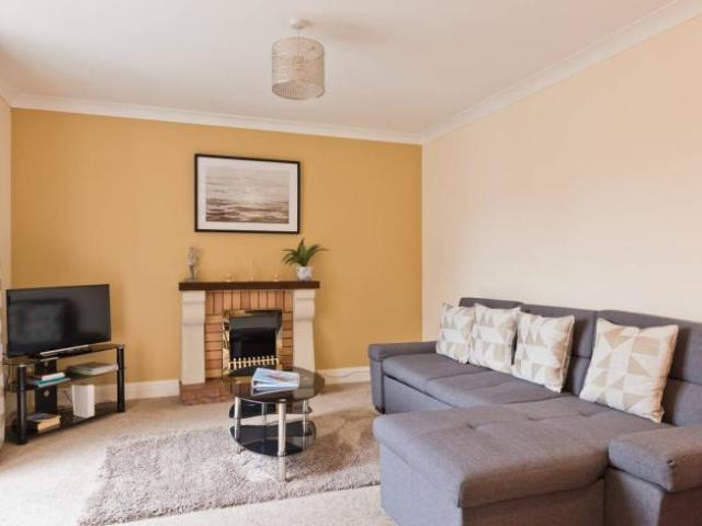 Apartment to rent in Bluebell, North Tipperary