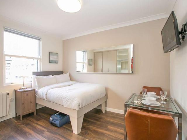 Apartment to rent in Bluebell, North Tipperary