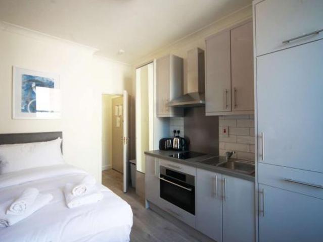 Apartment to rent in Bluebell, North Tipperary