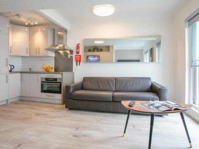 Apartment to rent in Bluebell, North Tipperary
