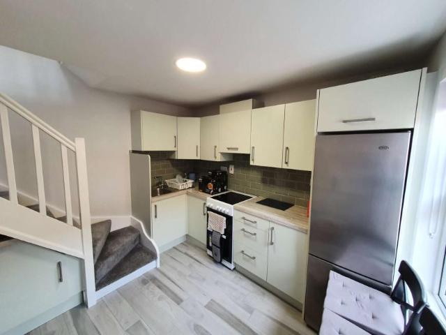 Apartment to rent in Bluebell, North Tipperary