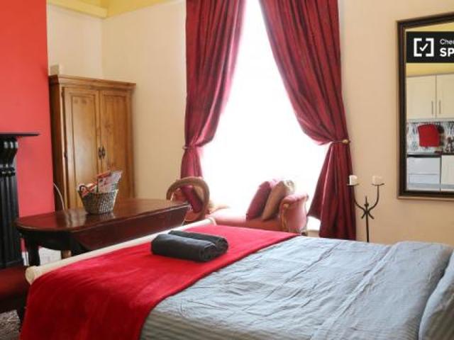 Apartment to rent in Bluebell, North Tipperary