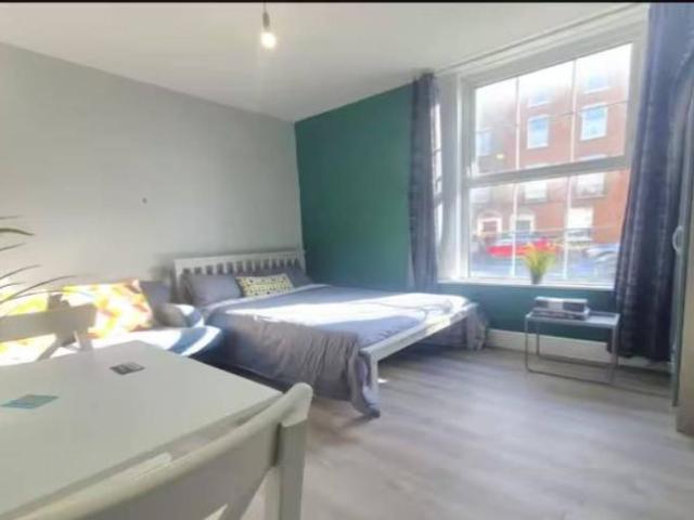 Apartment to rent in Bluebell, North Tipperary