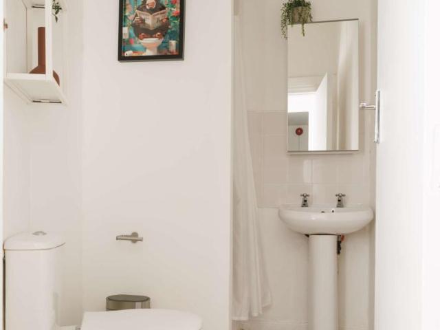 Apartment to rent in Bluebell, North Tipperary