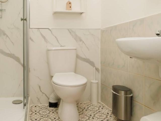 Apartment to rent in Bluebell, North Tipperary