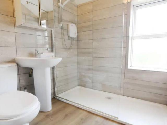 Apartment to rent in Bluebell, North Tipperary