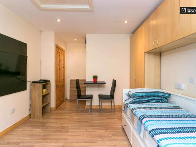 Apartment to rent in Bluebell, North Tipperary