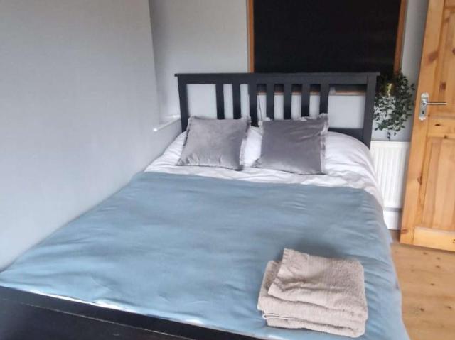 Apartment to rent in Bluebell, North Tipperary