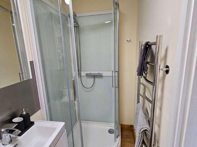 Apartment to rent in Bluebell, North Tipperary