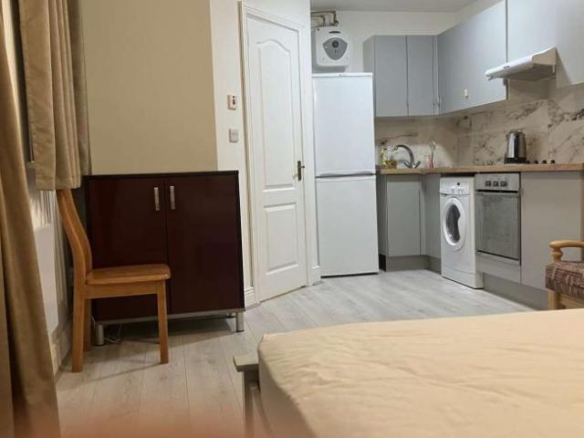 Apartment to rent in Bluebell, North Tipperary