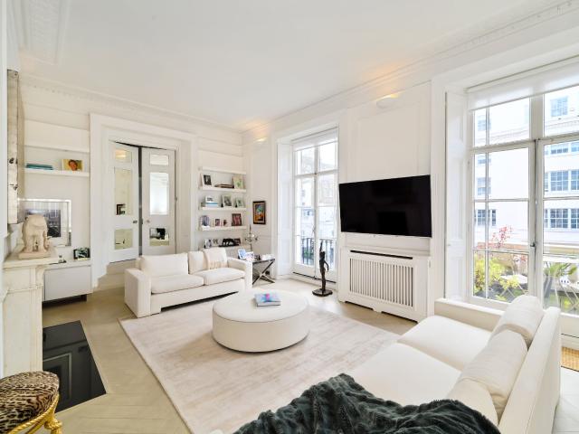 Apartment for rent in Belgravia, Greater London