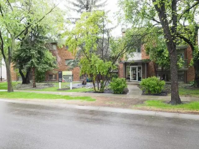 Apartment for rent in Wedgewood, Alberta