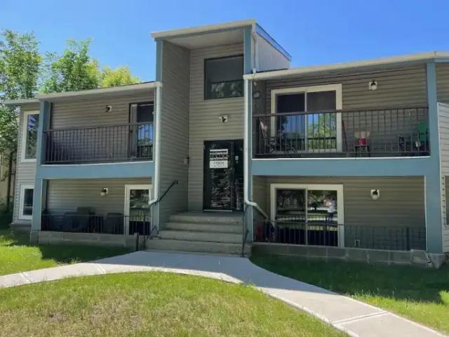 Apartment for rent in Wedgewood, Alberta