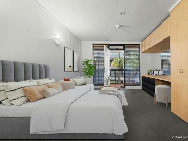 Apartment for sale in Elizabeth Bay, Council of the City of Sydney