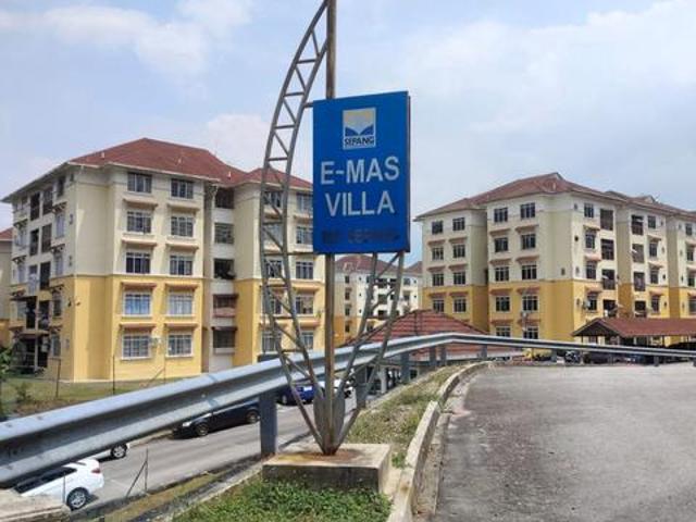Apartment for sale in Tanjong Sepat, Selangor