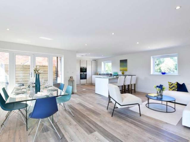 Apartment for sale in Latimer, Buckinghamshire