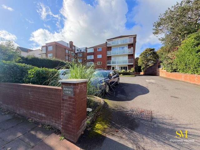 Apartment for sale in Meols Cop, Southport