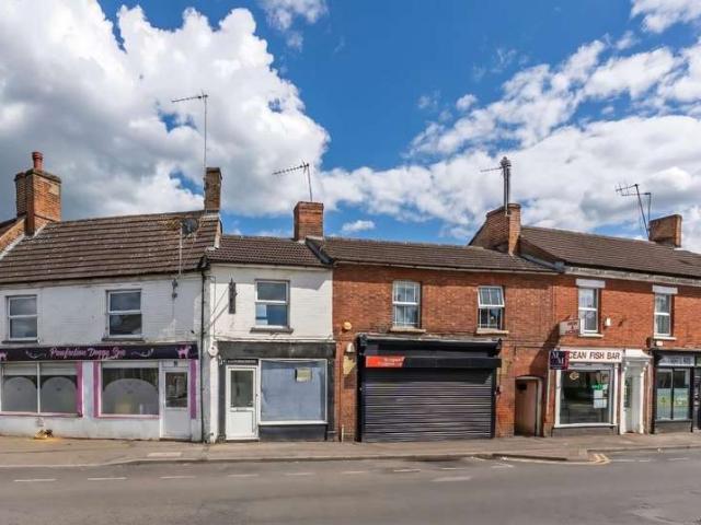 Apartment for sale in Leighton-Linslade, Leighton Buzzard