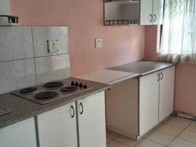Apartment for rent in Queensburgh, Kwazulu-natal