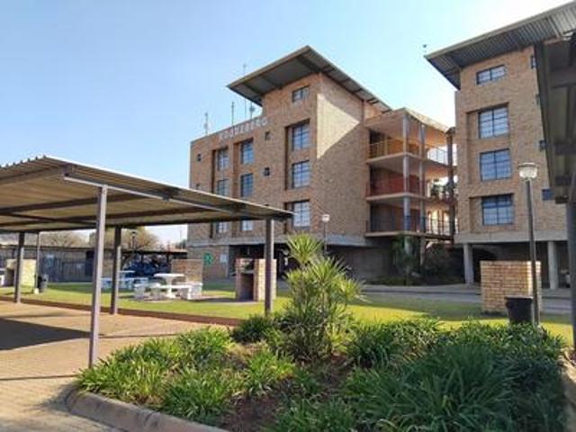 Apartment for sale in Dr Kenneth Kaunda, North West