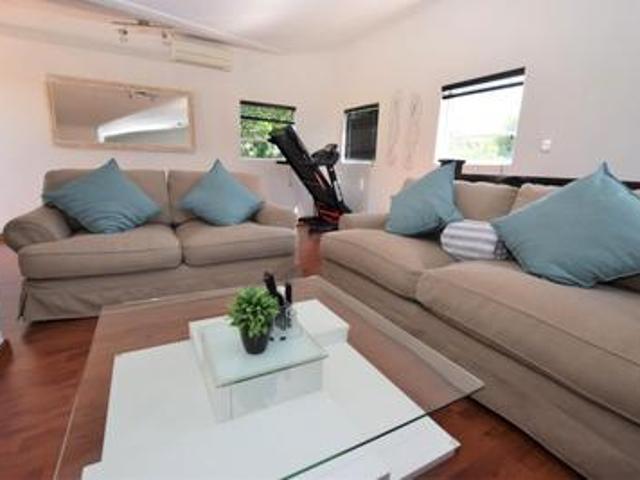 Apartment for sale in Sandton, Morningside