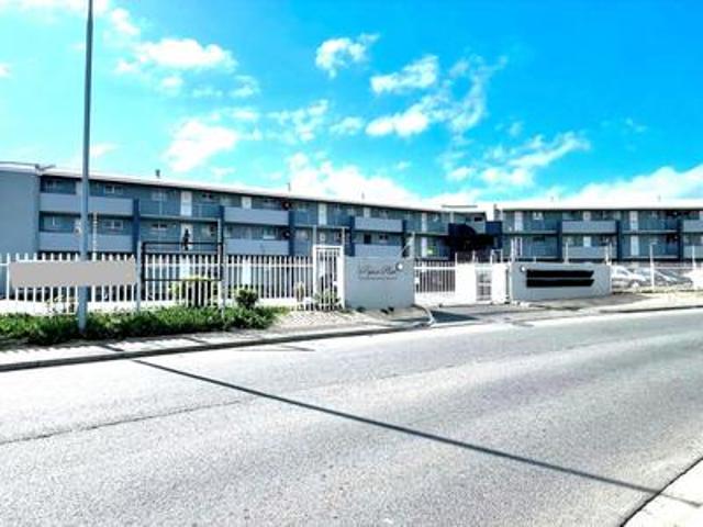 Apartment for sale in Cape Town, Western Cape