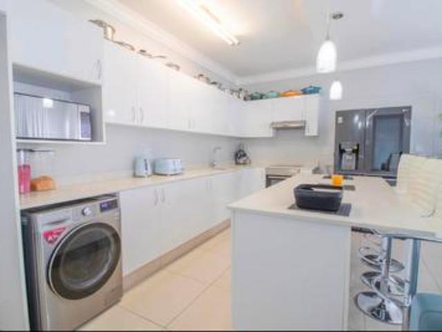 Apartment for rent in Umhlanga, Kwazulu-natal