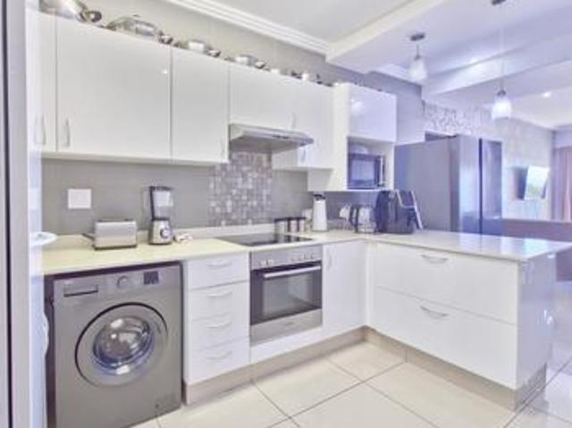 Apartment for sale in Umhlanga, Kwazulu-natal