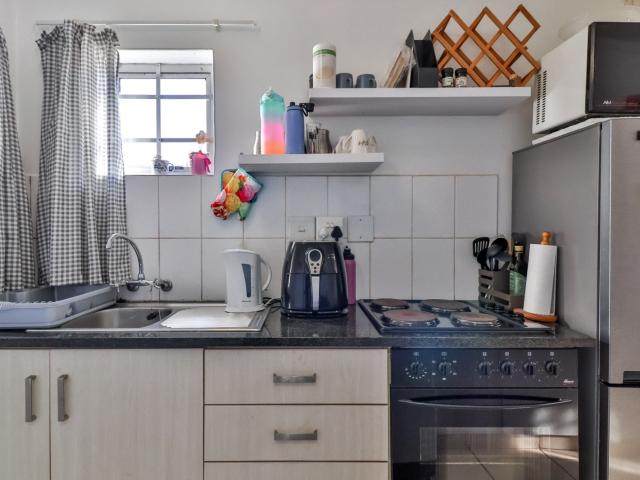 Apartment for sale in Onverwacht, Western Cape