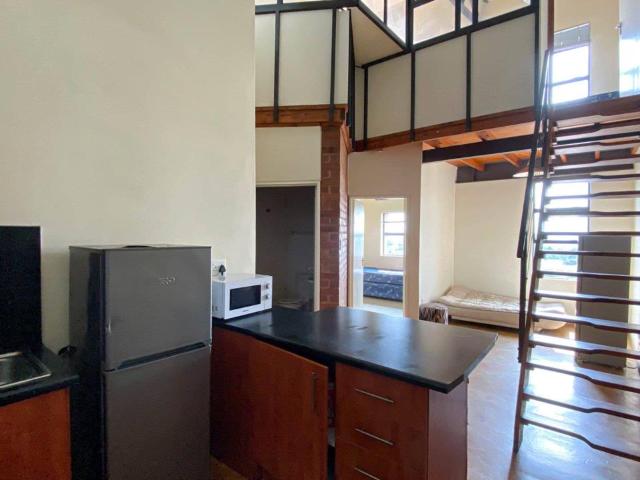 Room for rent in Waterkloof, Gauteng