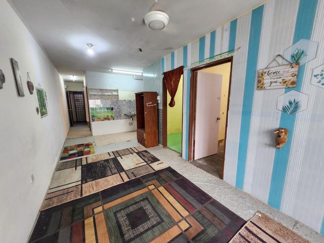 Apartment for sale in Petaling, Damansara Damai