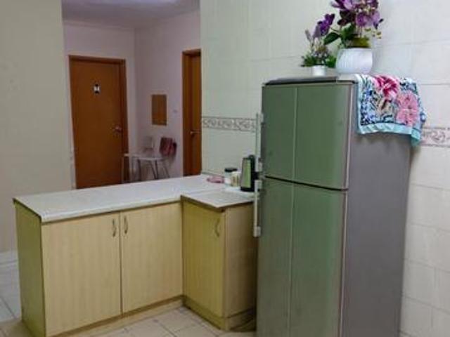 Apartment for sale in Petaling, Damansara Damai