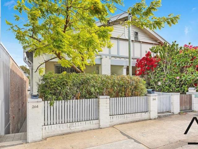 Apartment for rent in Eastern Suburbs, Sydney