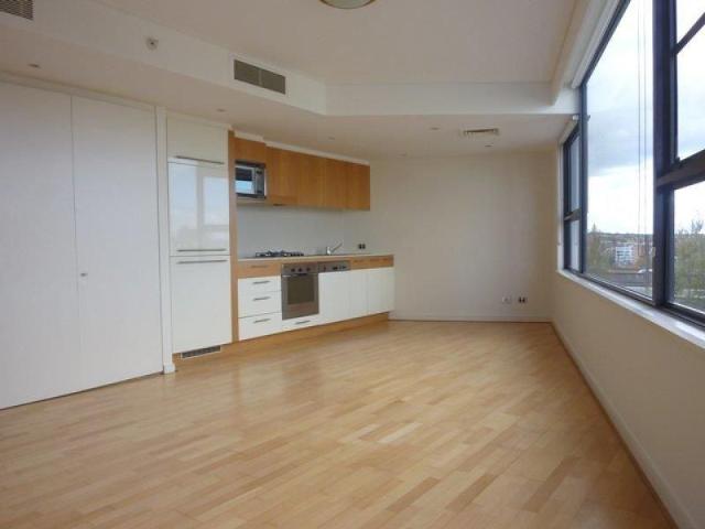 Apartment for rent in Lower North Shore, Sydney