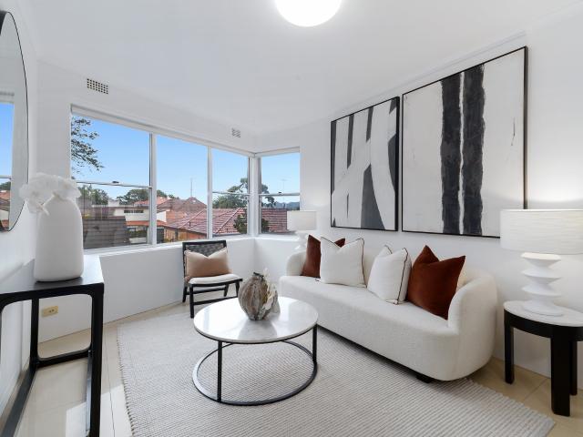 Apartment for rent in Lower North Shore, Sydney