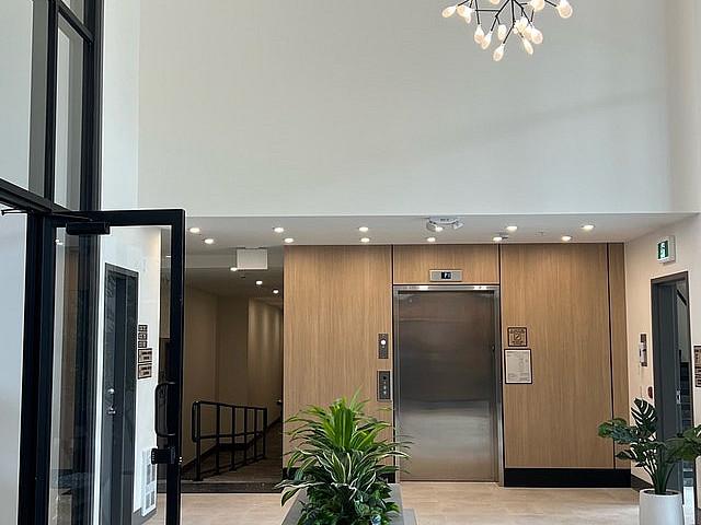 Condo for sale in Surrey, British Columbia
