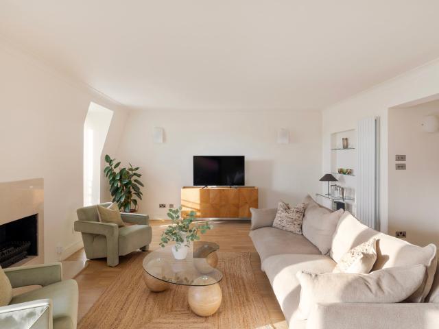 Apartment for rent in Kensal Town, Greater London