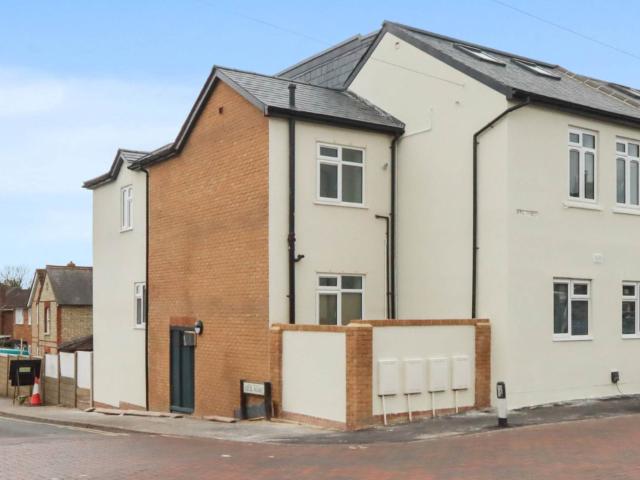 Apartment for rent in Broxbourne, Hertfordshire