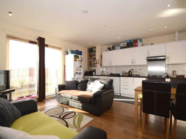 Apartment for rent in North Finchley, Greater London