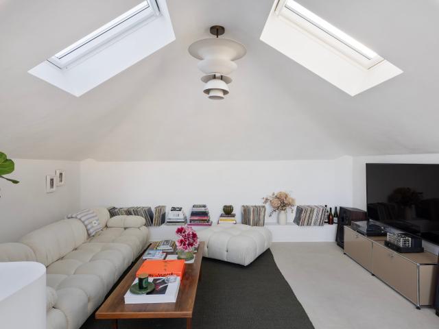 Apartment for rent in North Kensington, Greater London