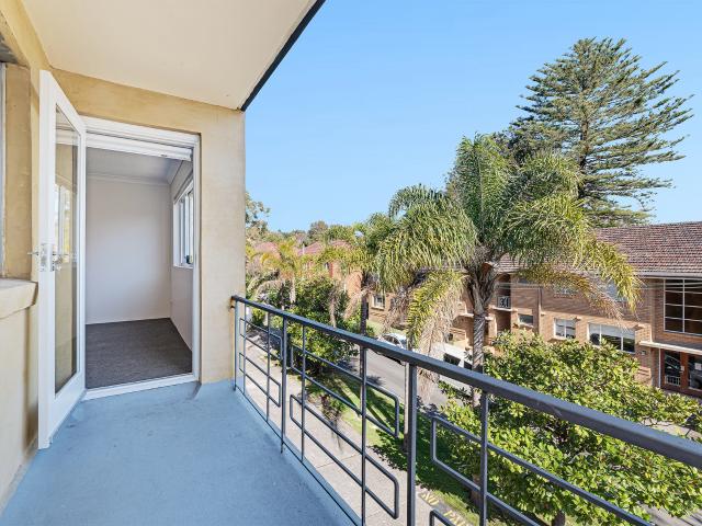 Apartment for rent in Lower North Shore, Sydney