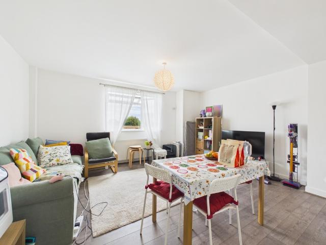 Apartment for rent in Worthing, West Sussex