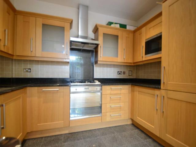 Apartment for rent in New Southgate, Greater London