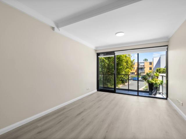Apartment for rent in Lower North Shore, Sydney