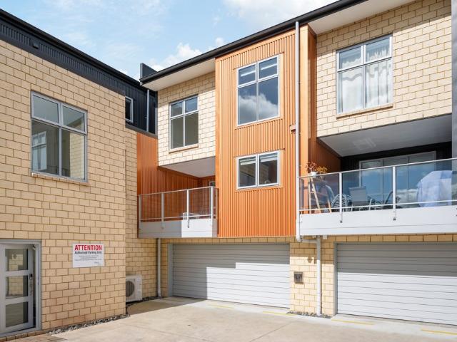 Apartment for rent in Hamilton North, Hamilton City
