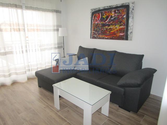 Apartamento en alquiler en Valdepeñas, Castilla-La Mancha