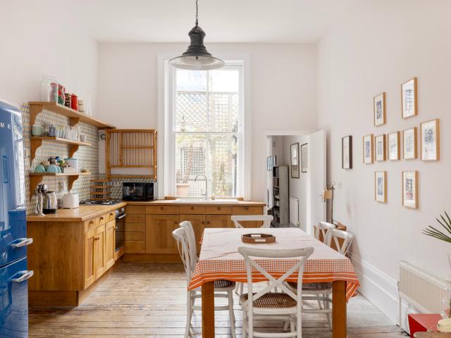 Apartment for rent in Kensal Town, Bayswater