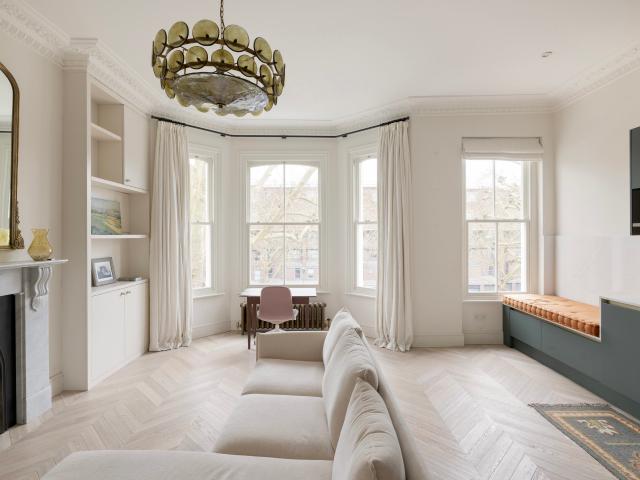 Apartment for rent in North Kensington, Greater London