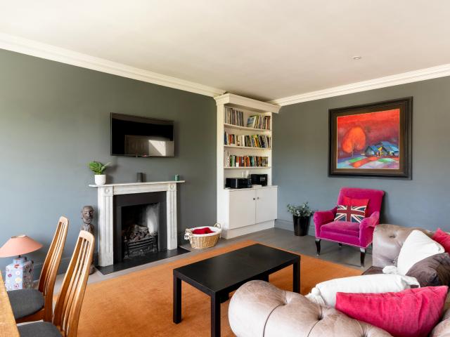 Apartment for rent in Brompton, Greater London