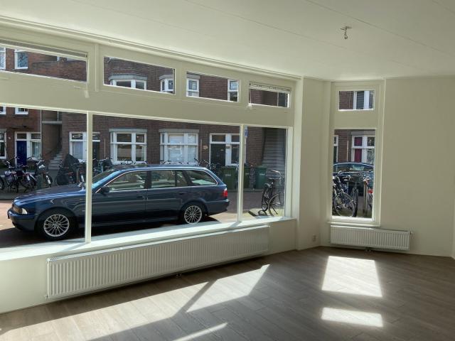 Appartement te huur in Bezuidenhout, Zuid Holland